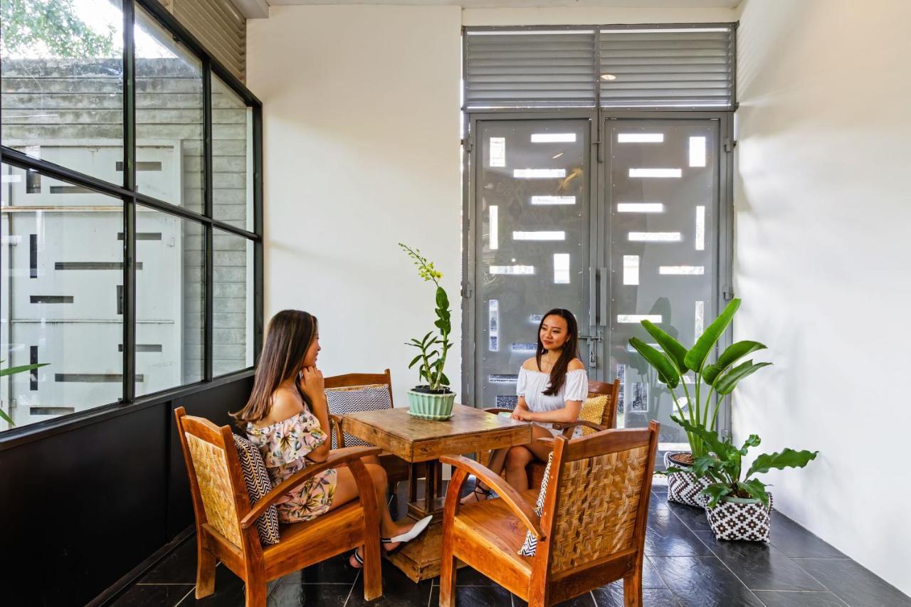 Seruni Guest House Denpasar Eksteriør billede